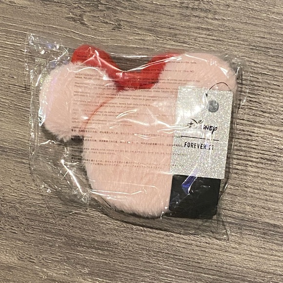 Disney Minnie Mouse coin purse - Picture 3 of 5